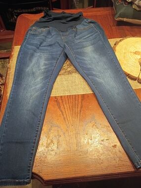 Women's Skinny Maternity Jeans - Indigo Blue